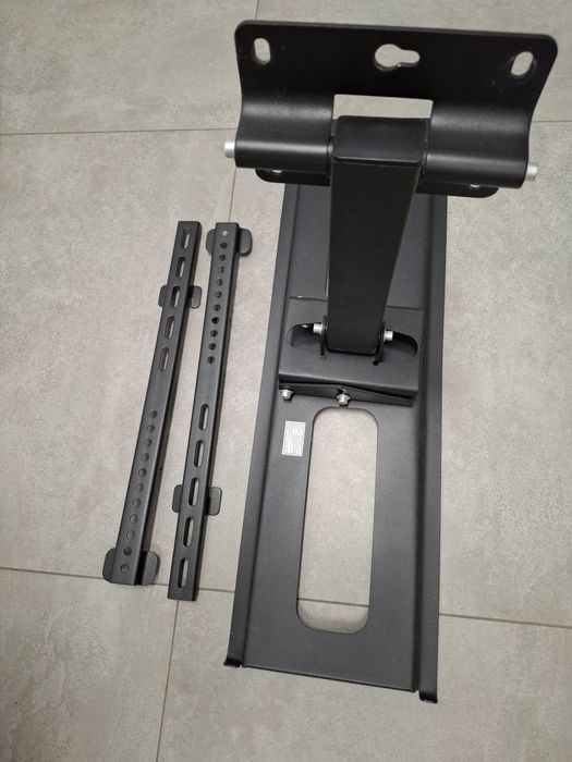 Uchwyt ścienny do telewizora