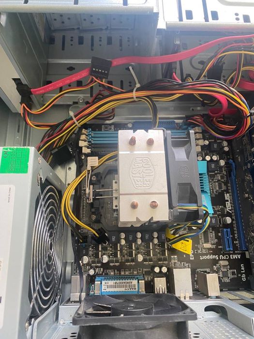 Продам компʼютер