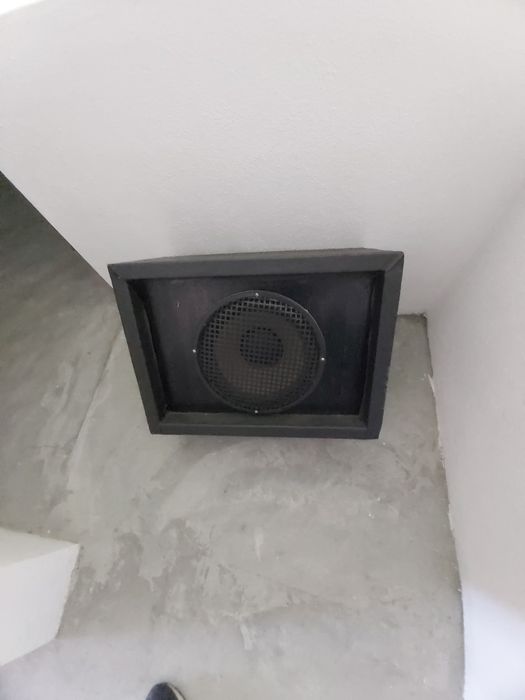 vendo um cabinet tube works