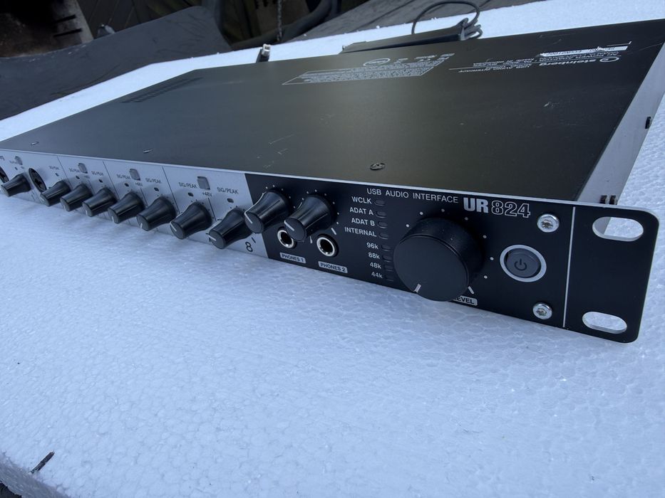 Interfejs STEINBERG UR824