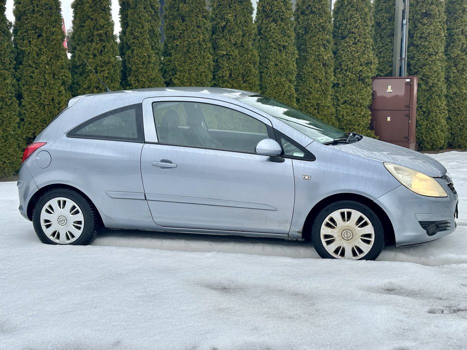 Opel corsa d 1.2 lpg klimatyzacja serwis 20zl/100km