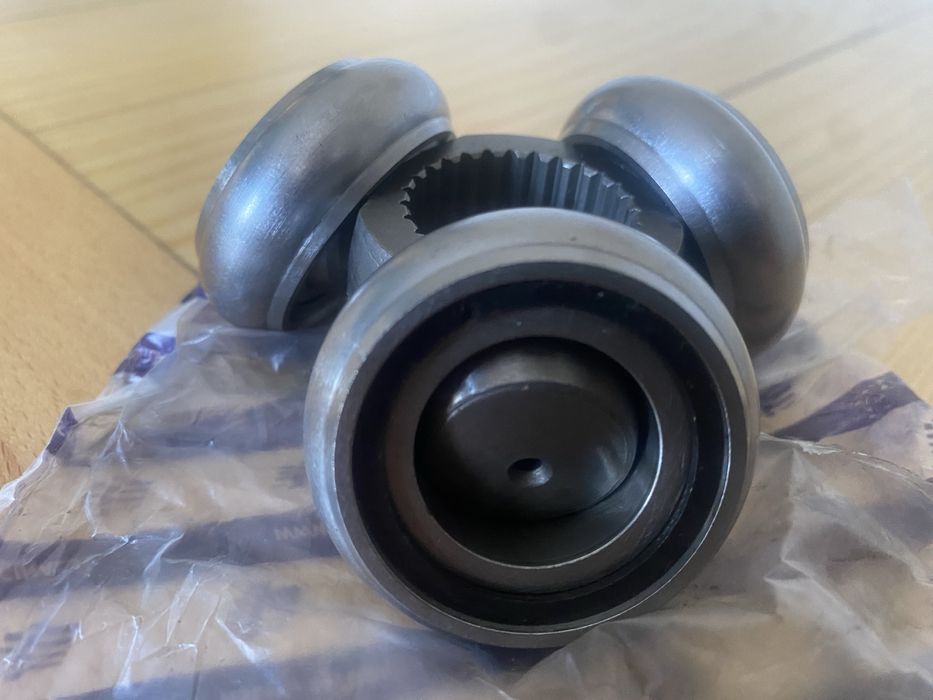 Тришип Трипоїд Tiguan Audi q3 USA 2.0TSI 2017-