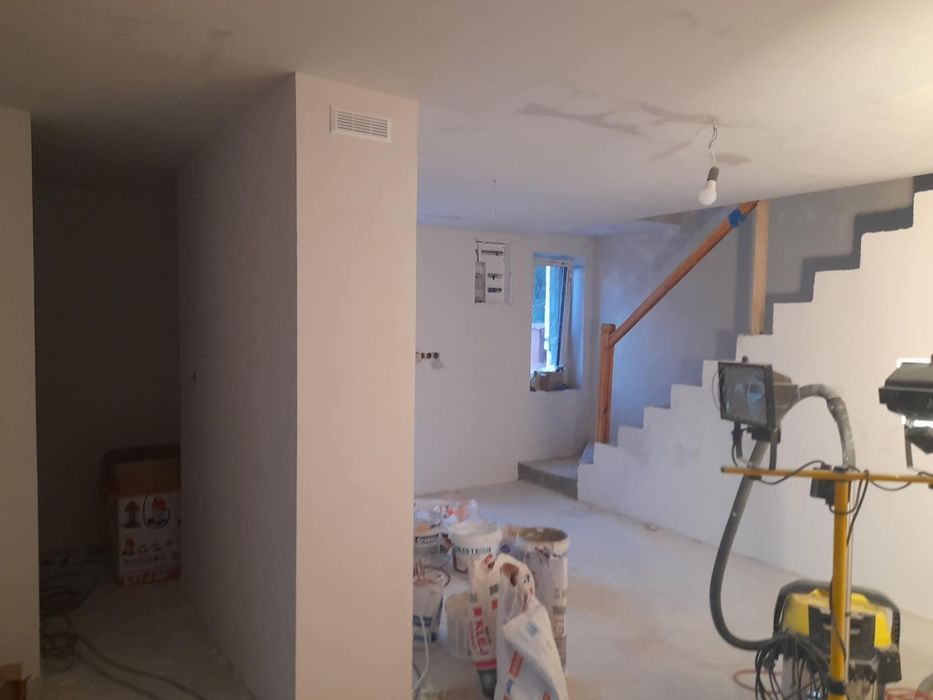 Prace remontowo- budowlane