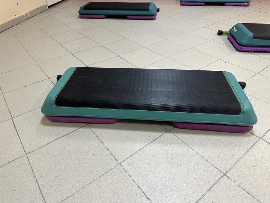 Продам степ платформу