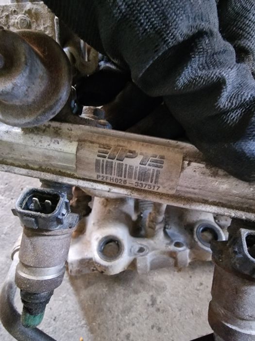 Honda civic 6gen 1,6 ssak Kolektor ssący