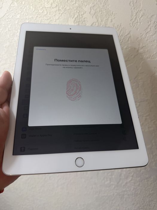 iPad 5 2017 9.7 128Gb WiFi+4G LTE A1823 Silver