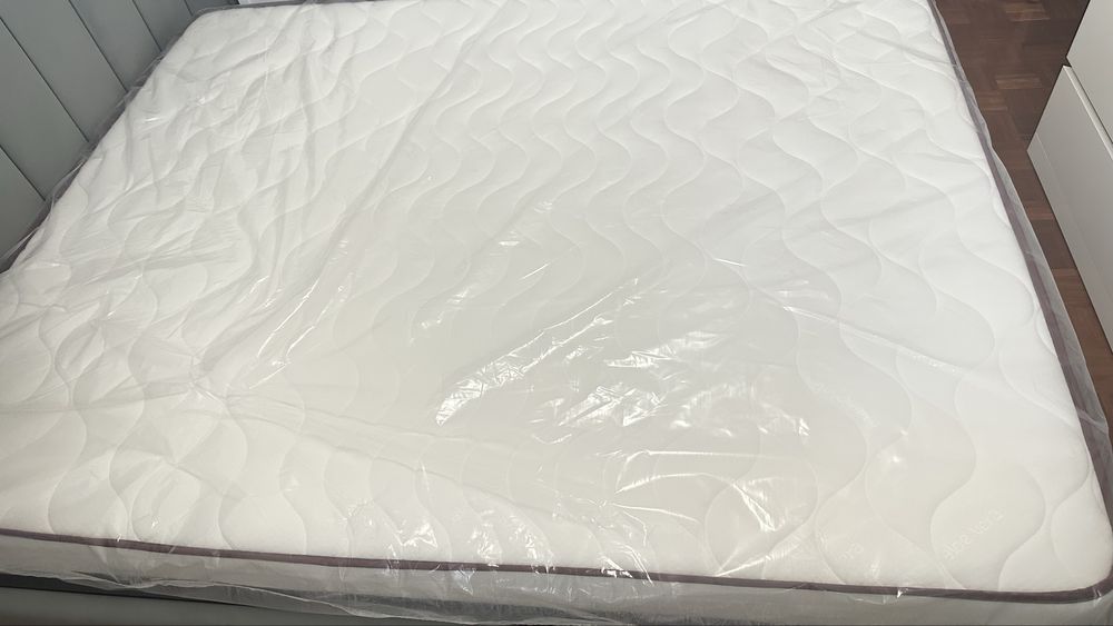 Colchao novo 160/200