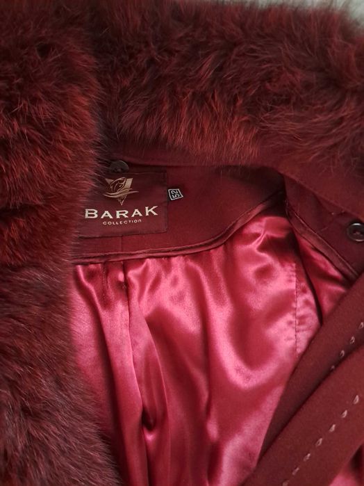 Зимове, кашемірове пальто. В ідеальному стані. Із змінним  хутром.