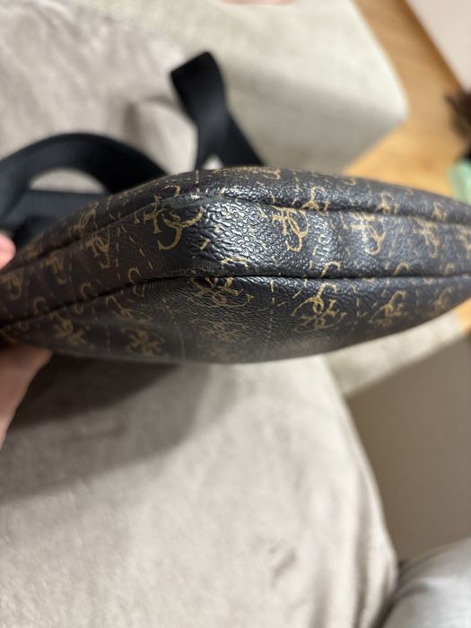 saszetka listonoszka guess