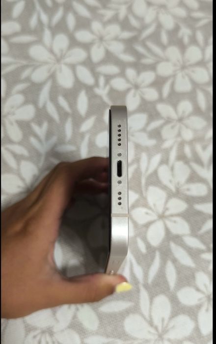 iphone 13.