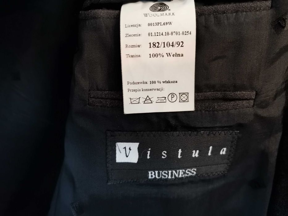 Garnitur V I S T U L A – szary, 182/104/92, Stan B. Dobry!