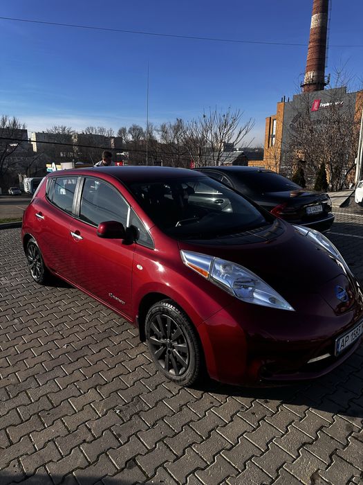 Nissane Leaf 2015 78cox 10 поділок