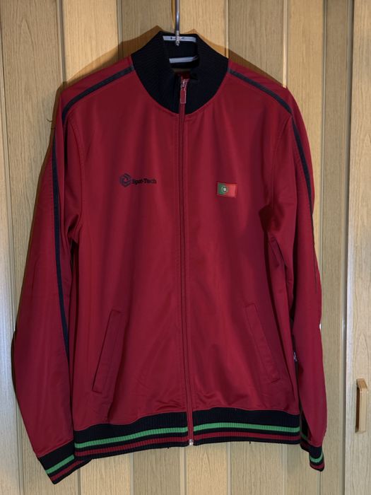 Czerwona, sportowa, rozpinana bluza. Cropp L