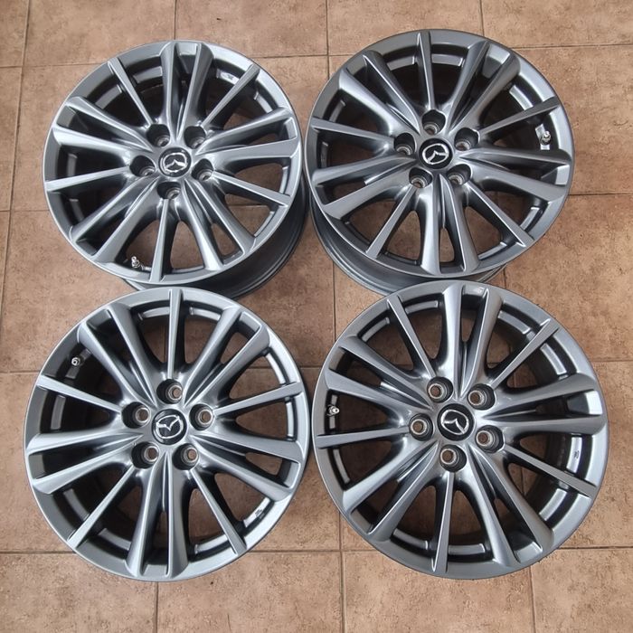 Диски Mazda R17 5x114.3 7j ET45 ЦО67.1 оригінал