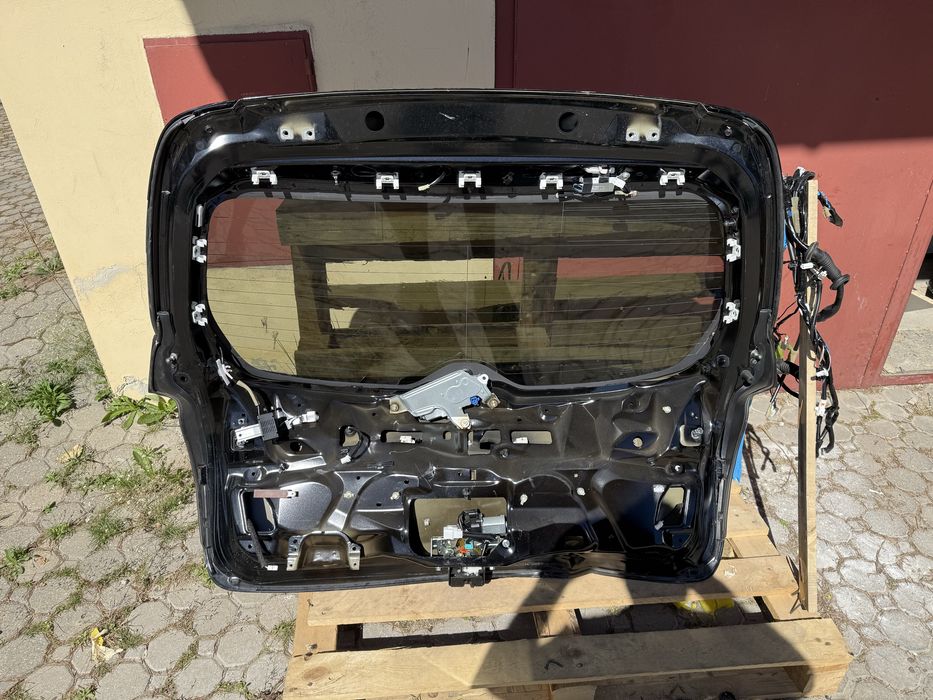 Klapa bagaznika subaru outback 2019 usa