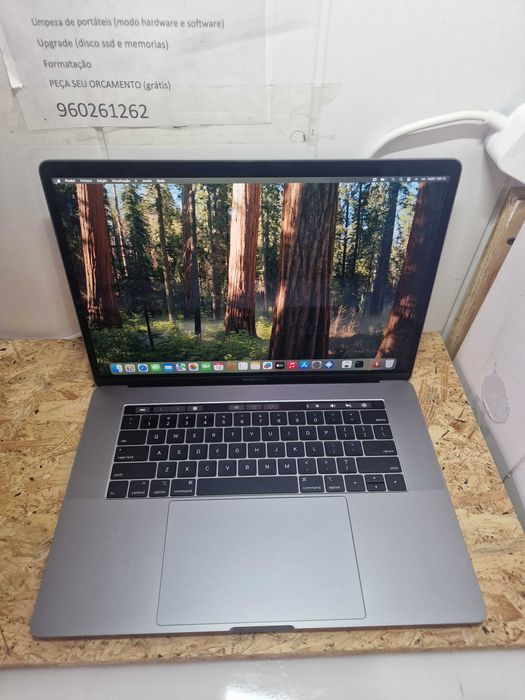 MacBook Pro TOUCH BAR 15.4 pol 2018 32gb ram
