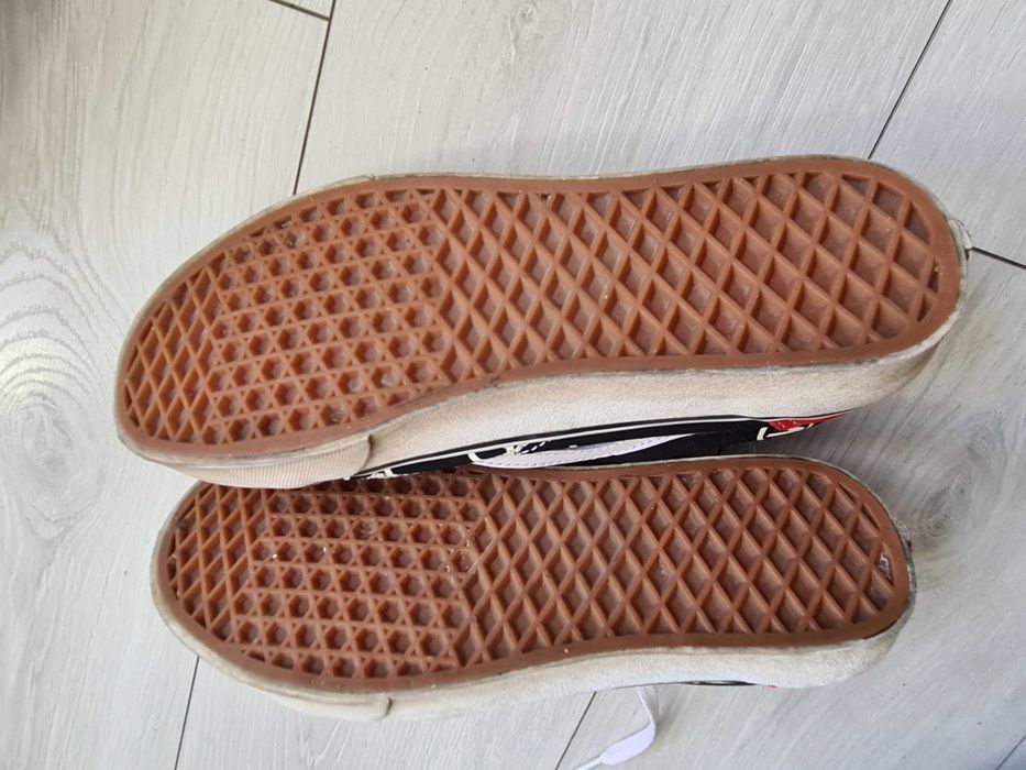 Buty Vans Old Skool Circle V Czarne Czerwone r.39