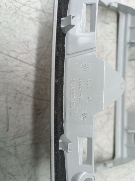 Acabamento Interior - VOLKSWAGEN PASSAT Variant (3C5) | 05 - 11