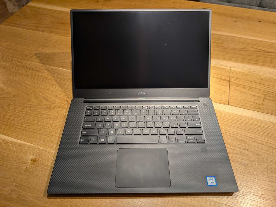 DELL XPS 15 9560 | i7 | 16GB | 512GB SSD | GTX 1050 | 1wł.