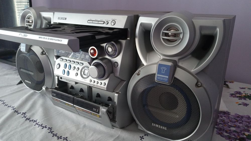 Музичний центр Samsung