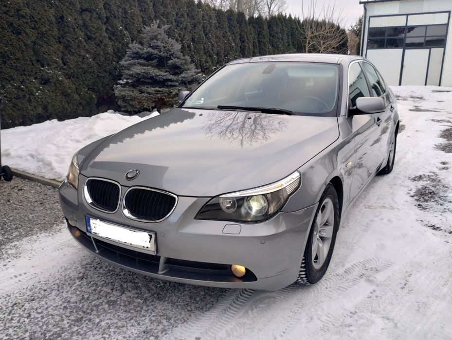 BMW E60 520i / 2.2 benzyna/ Super stan