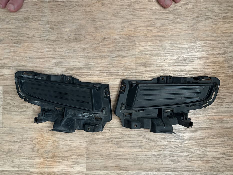 Заглушка бамперп мазда 3 bk седан