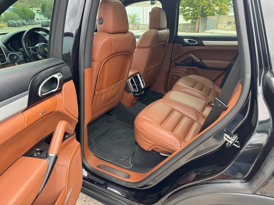 Porsche Cayenne 3.0d - 262 cv - Full Extras