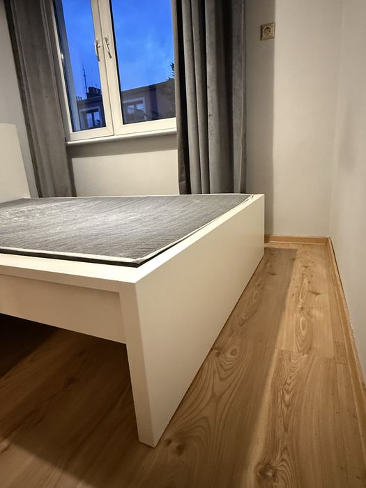Łóżko malm ikea
