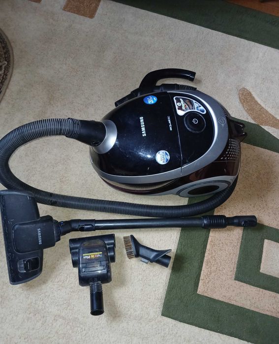 пилосос з водяним фільтром Самсунг SD948 вживан