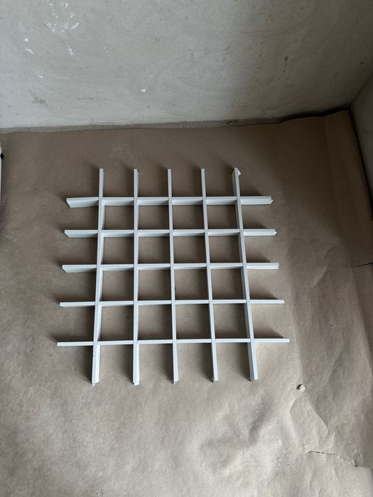 Продам підвісна стеля Грильято 100х100 Білий б/в