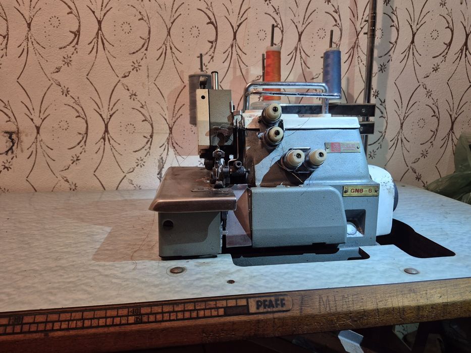 Maszyna do szycia overlok GN 8-5