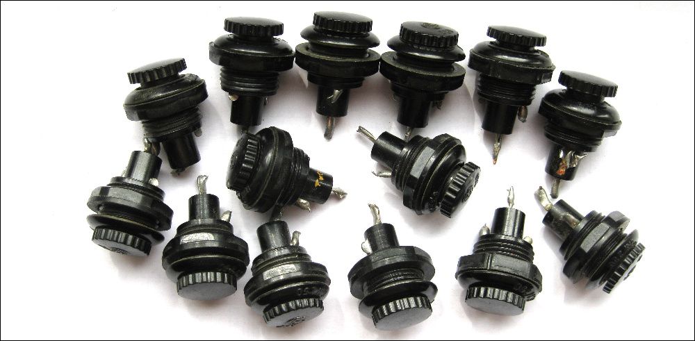 Держатели предохранителей