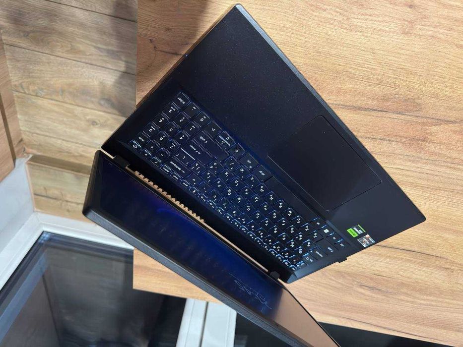 Ігровий ноутбук Acer Nitro v15 ANV-15