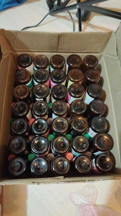 Флаконы аптечные темного стекла 80 шт