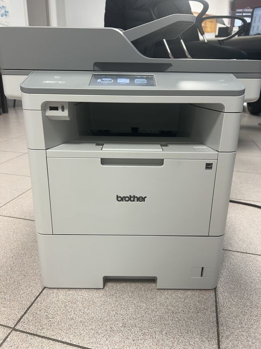Multifunções Brother MFC-L6900DW