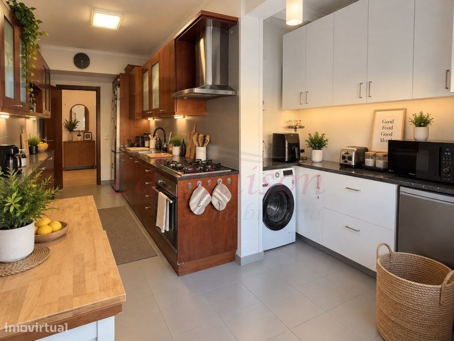 Apartamento T3 no Infantado