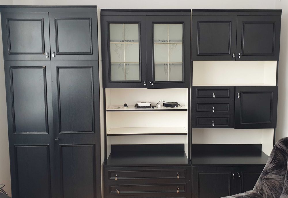 Meble, szafy, łóżko