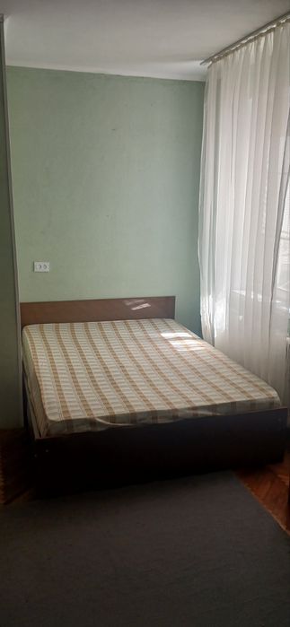 Продам 3-ком. квартиру в Оболонском районе. Ул. Дубровицкая 8.