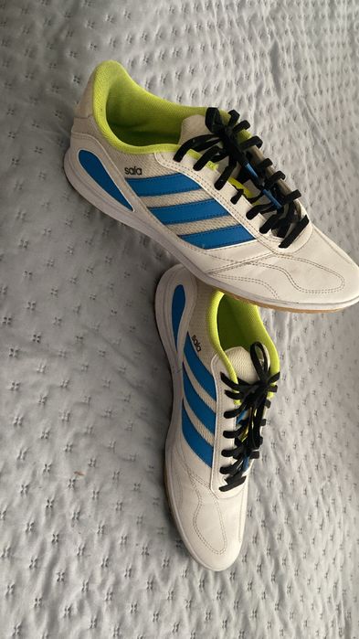 Tenis futsal semi novos adidas
