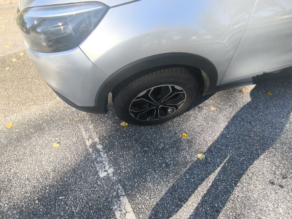 Vende-se Captur 2016