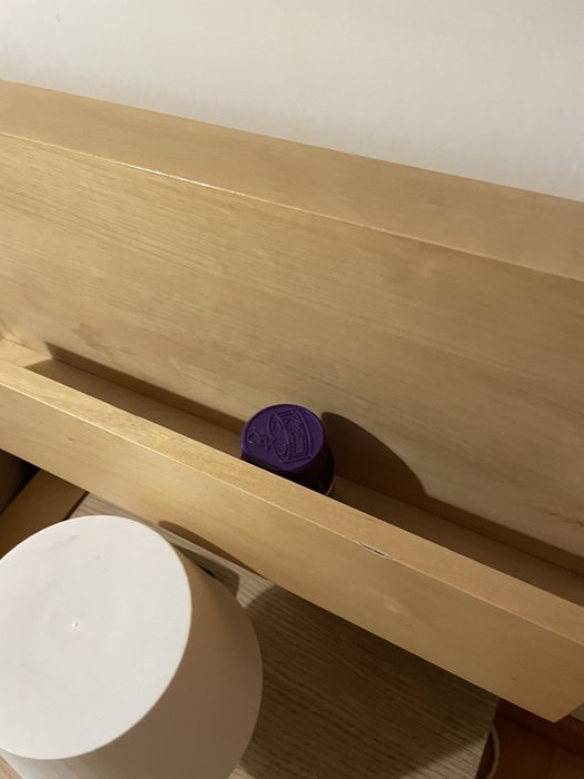 Duas mesinhas de cabeceira IKEA