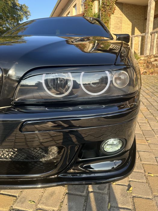 Продам BMW E39 528