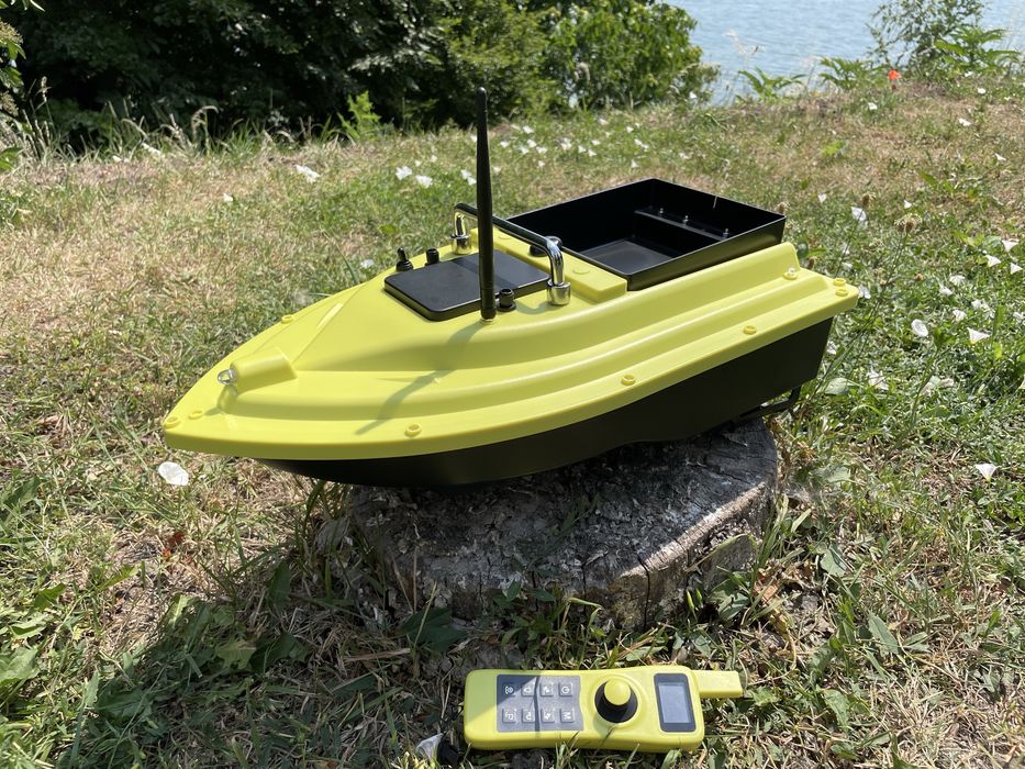 З ГЛИБИНОМІРОМ GPS D36E Короповий кораблик для риболовлі Прикормочний Карповий завезення прикормочный Карповый кораблик для рыбалки завоза прикормки