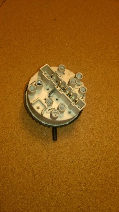 Прессостат 750/440 2040/1390