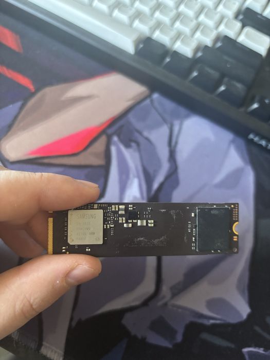 Продам ssd m.2  samsung 980 256 gb