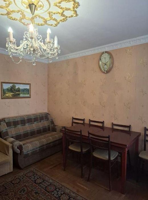 Продам 3-комн квартиру в районе Щепкина ул.