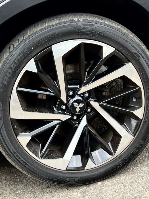 Продам Mitsubishi Новый!