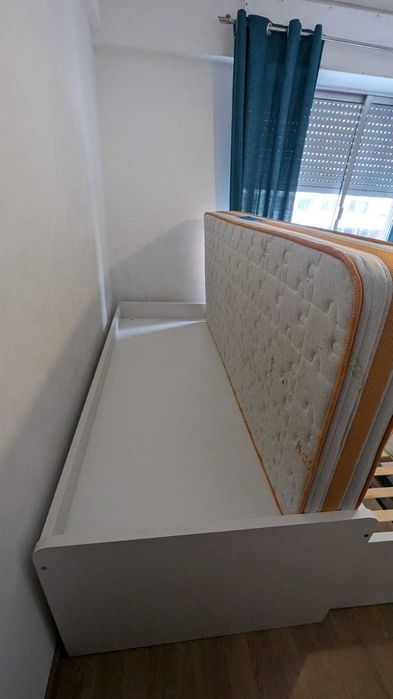 Cama gaveta tripla com colchões64552295731073123