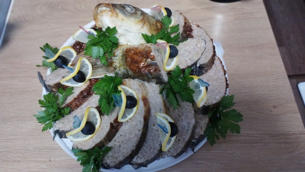 Риба фарширована