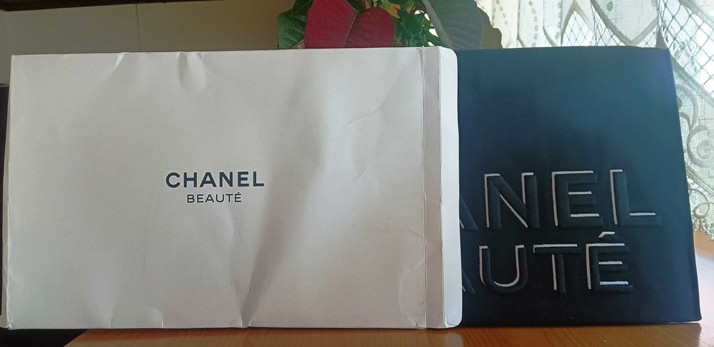 Bolsa Chanel Beauté - Nova (original)